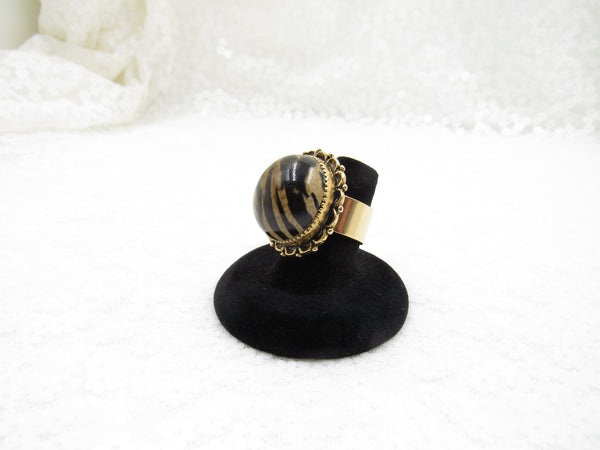 Button Ring